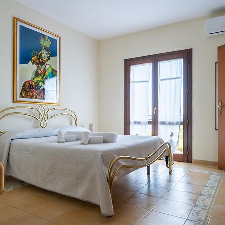 Villa Rosa Sul Mare Шакка Екстер'єр фото