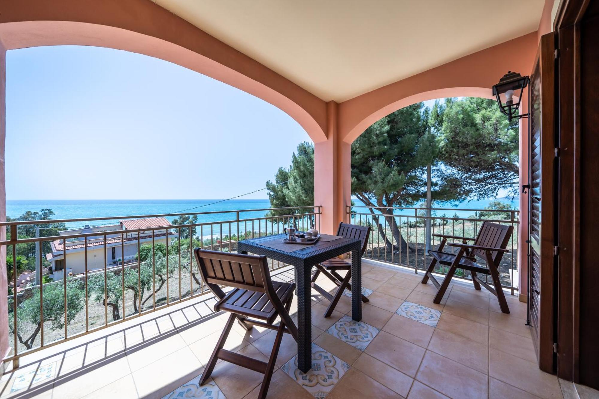 Villa Rosa Sul Mare Шакка Екстер'єр фото