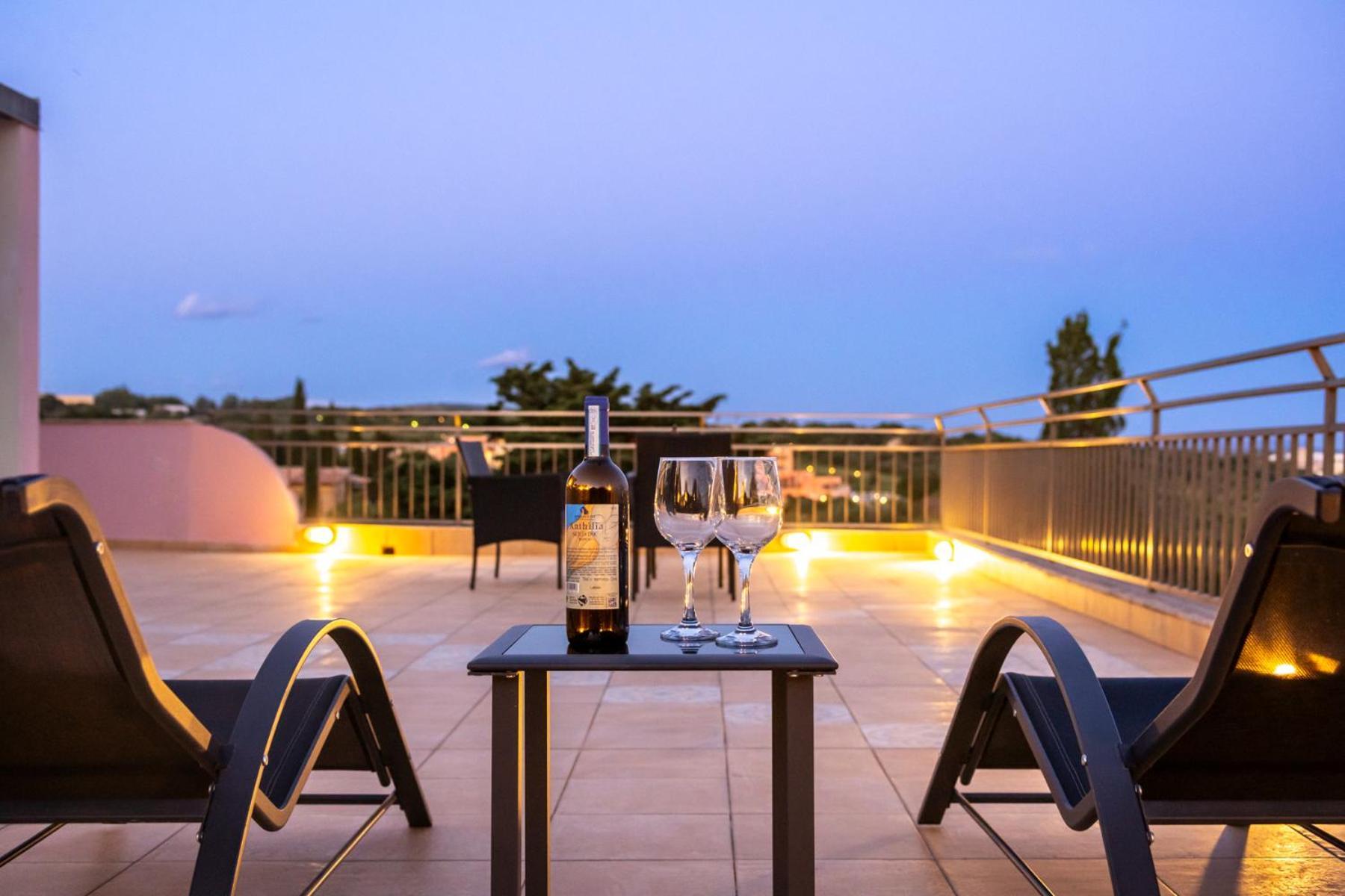Villa Rosa Sul Mare Шакка Екстер'єр фото